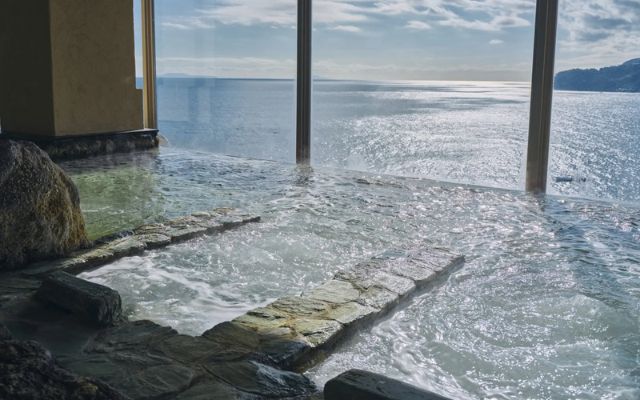 赤沢日帰り温泉館