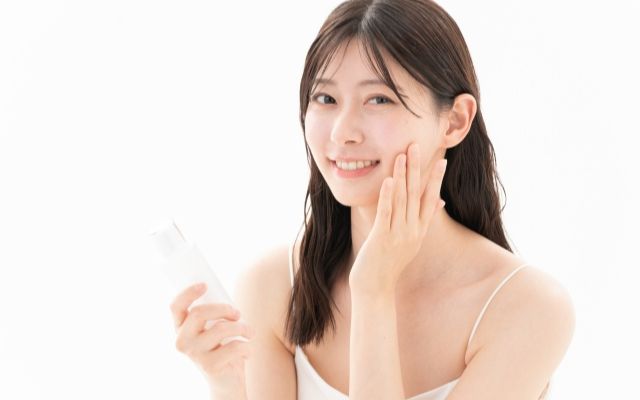 女性