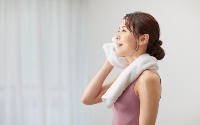 女性