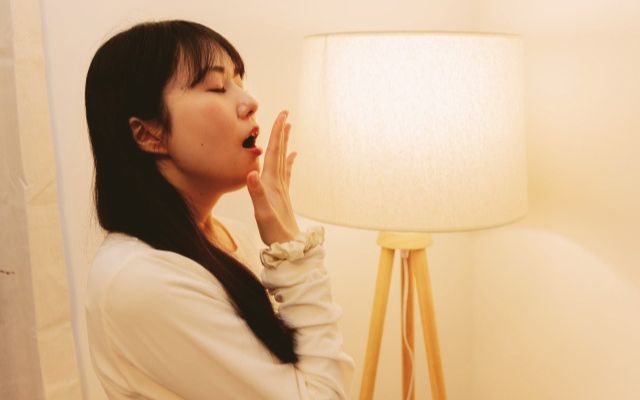 女性